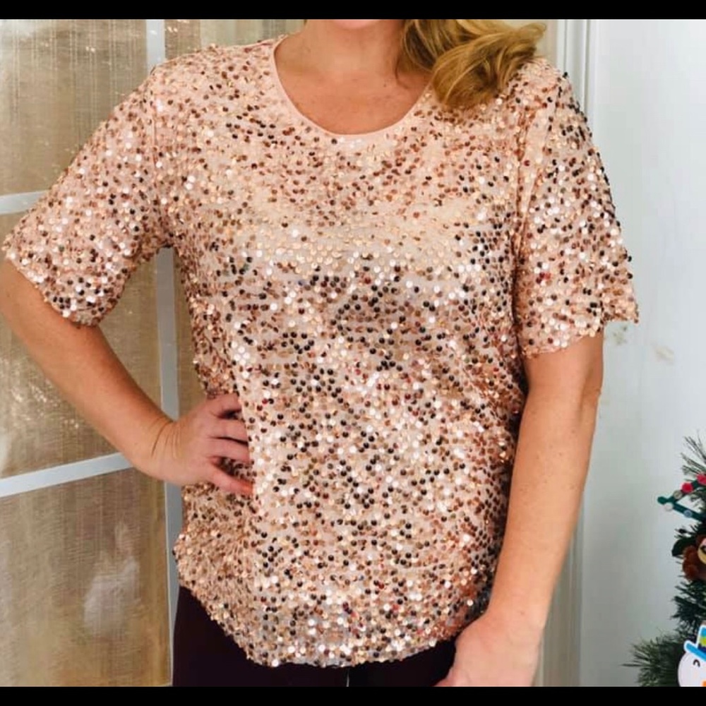 Peach sequins party top NWT